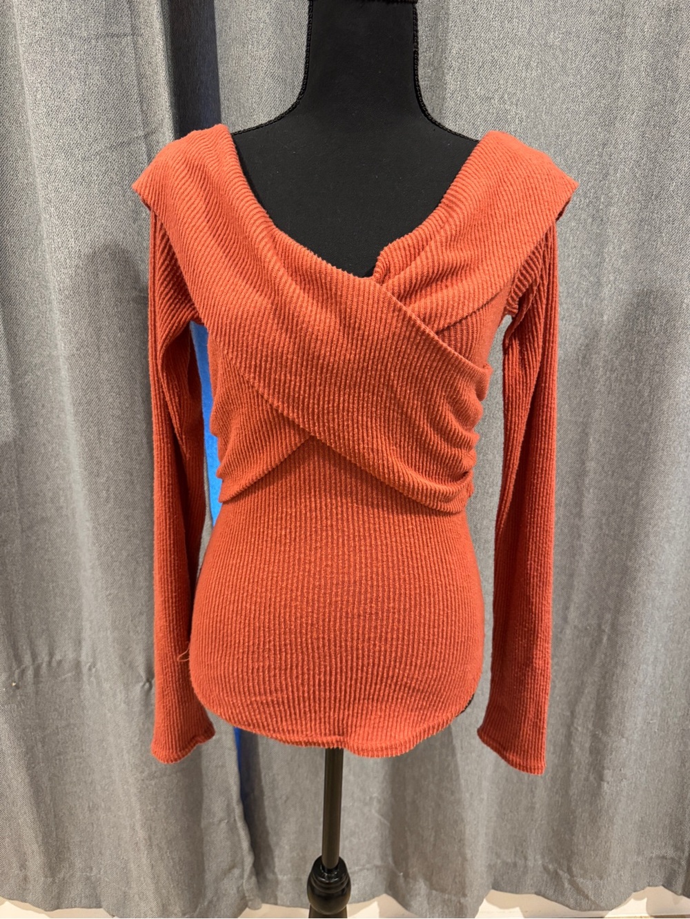 NWT-Free People Ribbed Wrap-Front Top in Rust-Size Small